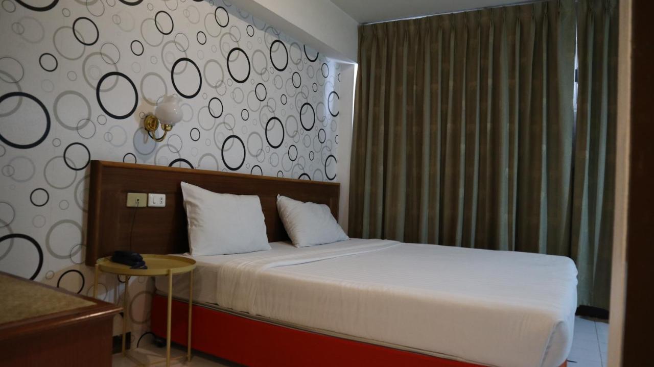 Patong Triple P Hotel Kültér fotó